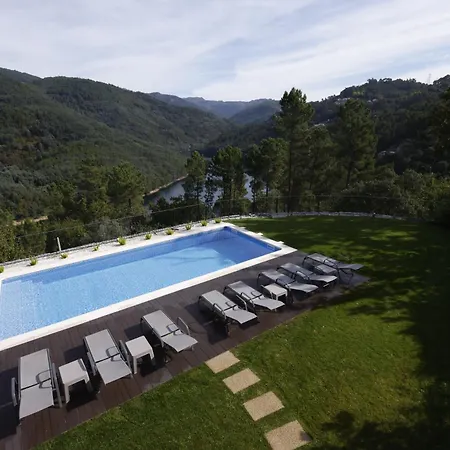 Villa Recanto De Fornelos, - Ate 10 Pax Gerês