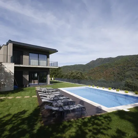 Recanto De Fornelos, - Ate 10 Pax Villa Geres