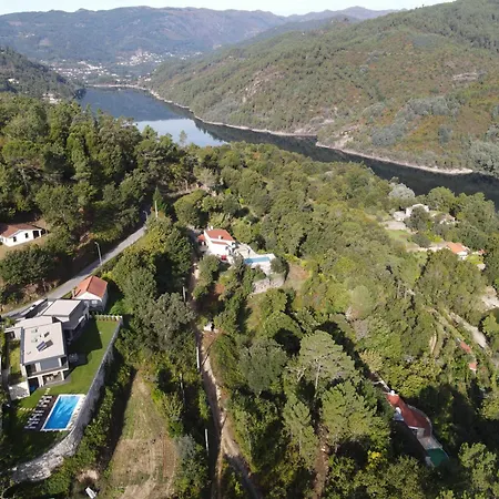 Recanto De Fornelos, - Ate 10 Pax Gerês
