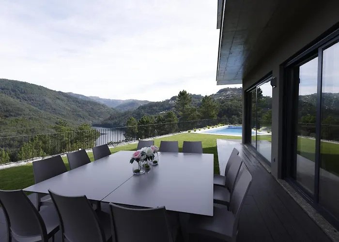 Recanto De Fornelos, - Ate 10 Pax Villa *