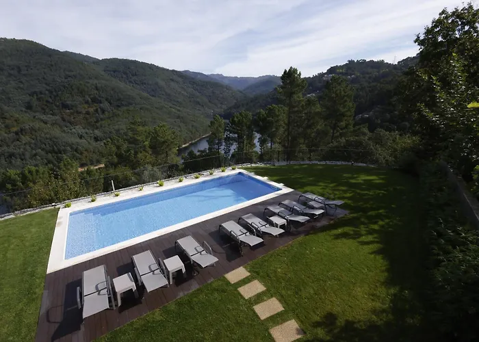 Villa Recanto De Fornelos, - Ate 10 Pax Geres