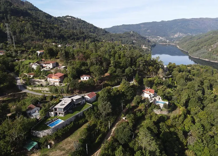 Villa Recanto De Fornelos, - Ate 10 Pax *